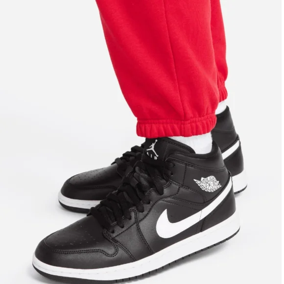 NWT Women's Jordan Essentials Fleece Pants - Picture 11 of 12